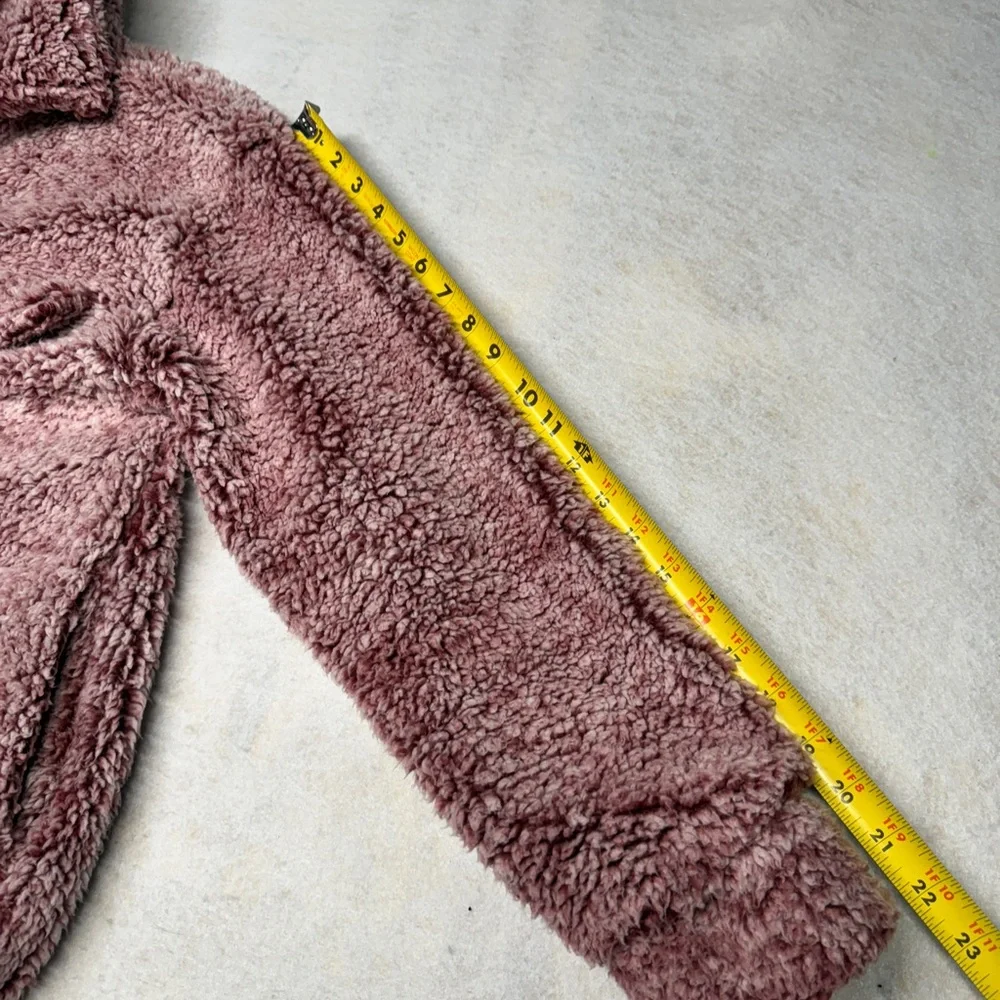 Pink Lily Women’s Size Medium Purple Faux Fur Sherpa Jacket‎
